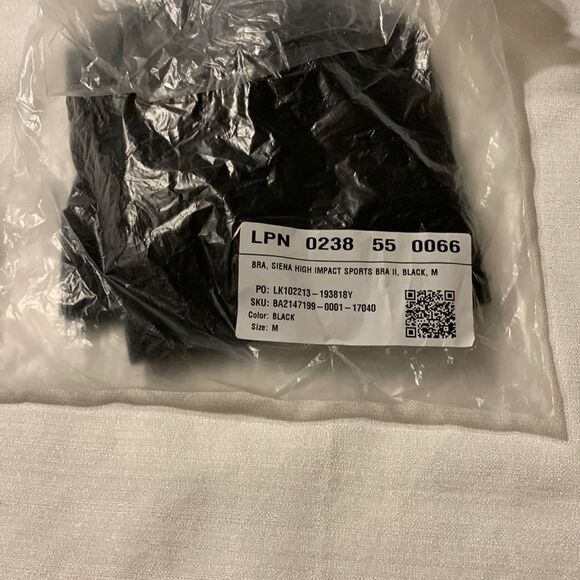 Fabletics Size Medium Sports Bra black - Picture 4 of 8